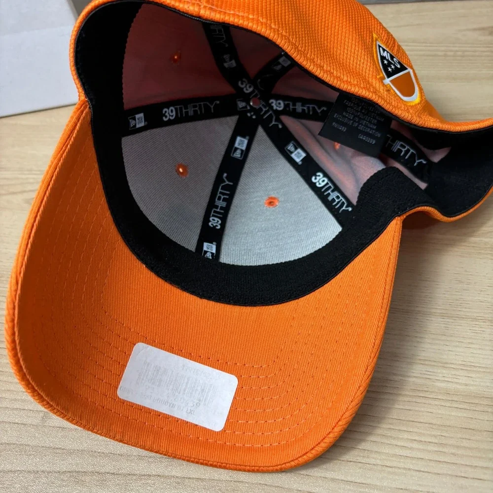 Houston Dynamo Hat Cap Fitted Size L-XL Orange Soccer MLS‎ New Era NWT